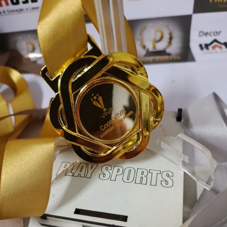Kit com 10 medalhas de metal personalizadas — 6 cm